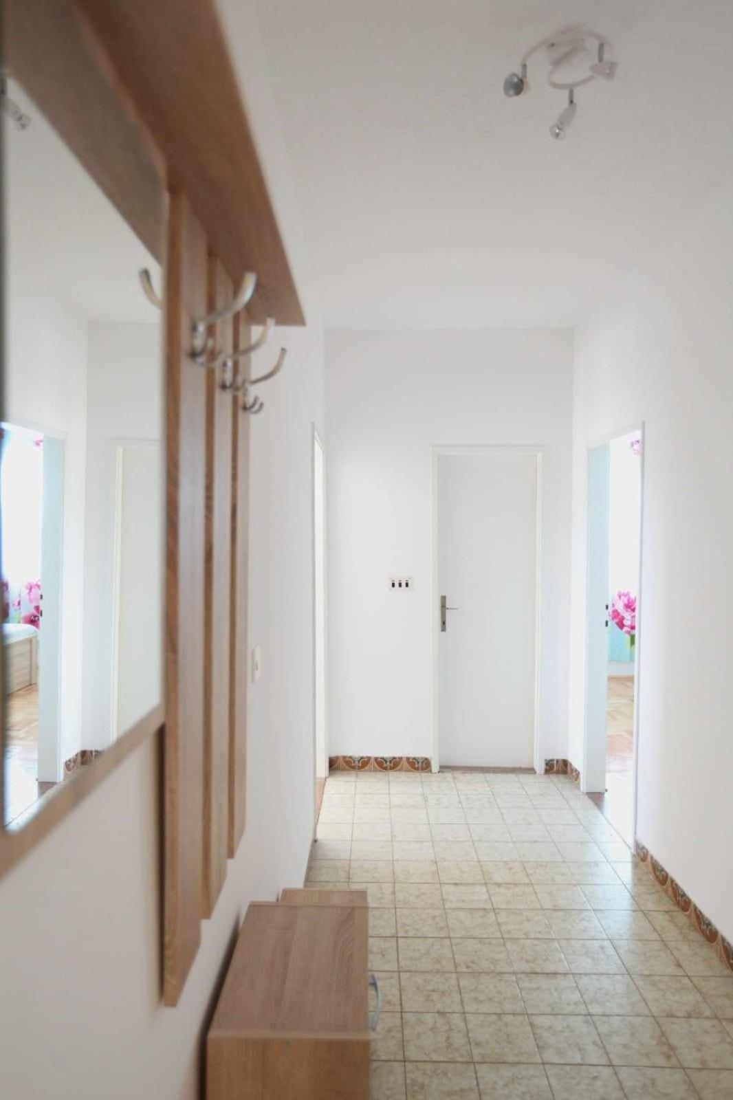Apartmani Ivana Трогир Экстерьер фото