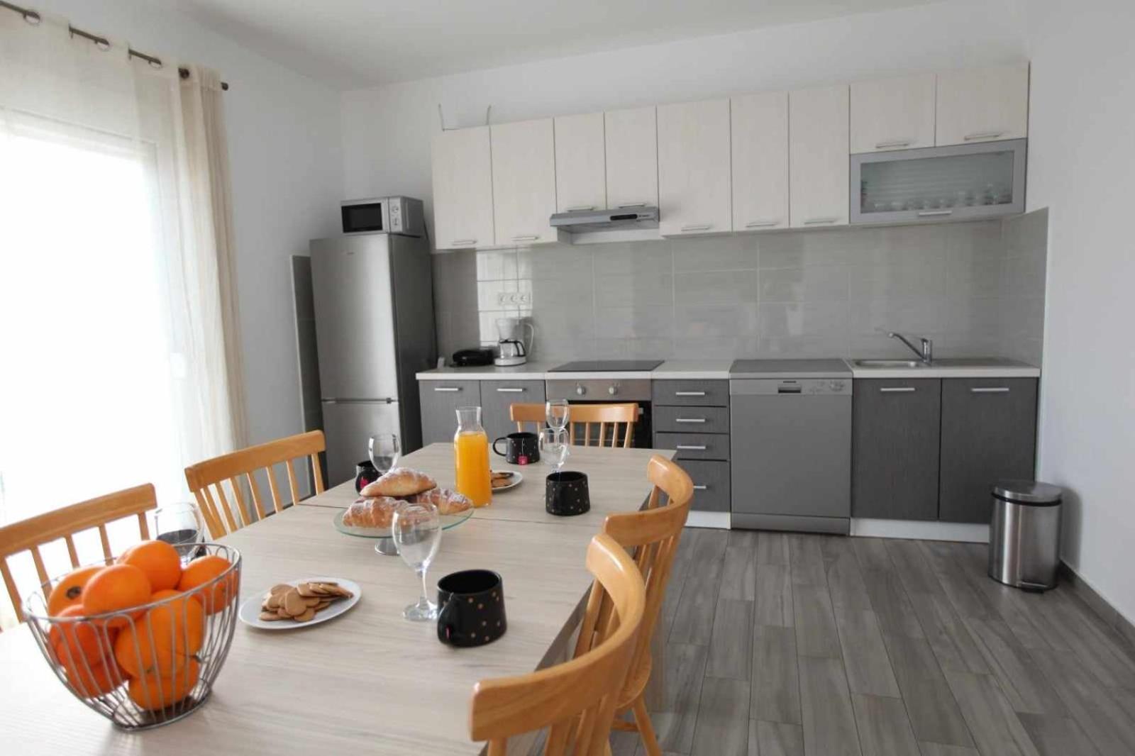 Apartmani Ivana Трогир Экстерьер фото