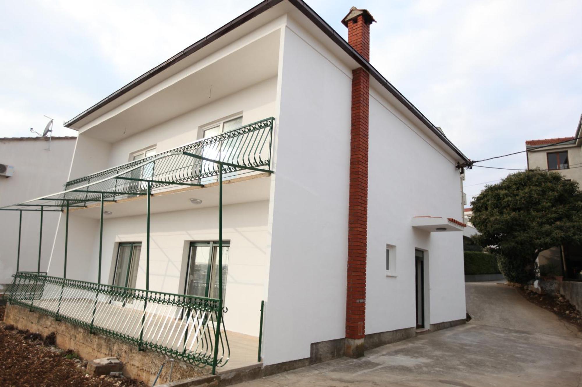 Apartmani Ivana Трогир Экстерьер фото